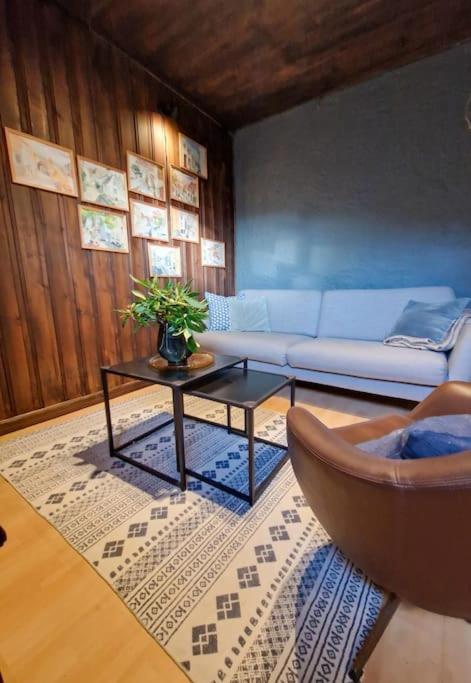 Cosy Ground Floor With Three Bedrooms Lejlighed Bergen
